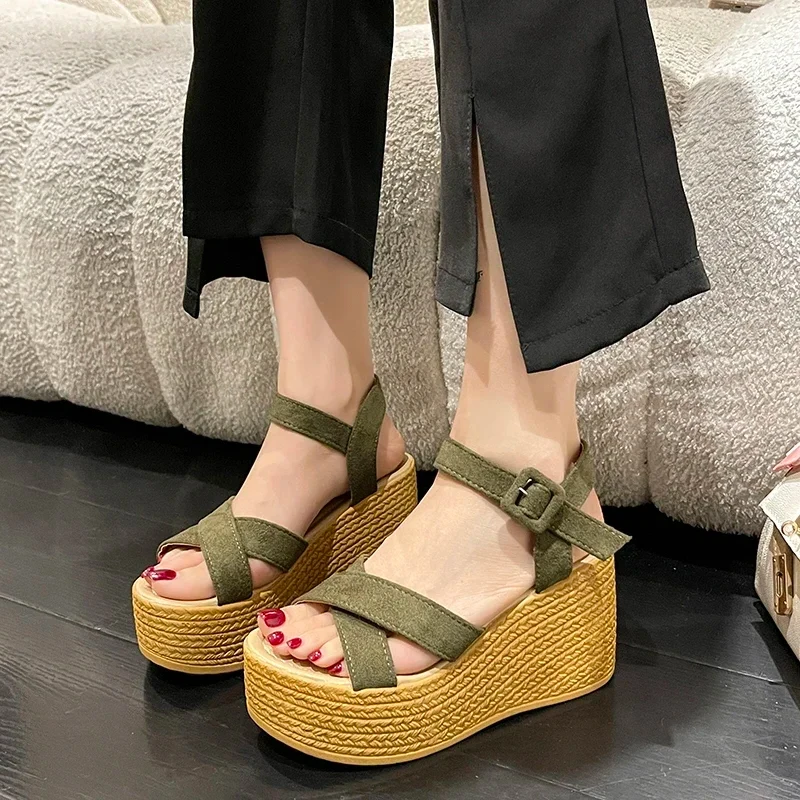 **Neue modische, wasserdichte  – Women Shoes Waterproof Bewertung und Preis