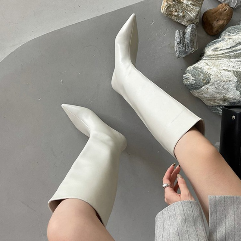 Kitten Heel Temperament Mode S – Wide Fit Heels Bewertung und Preis