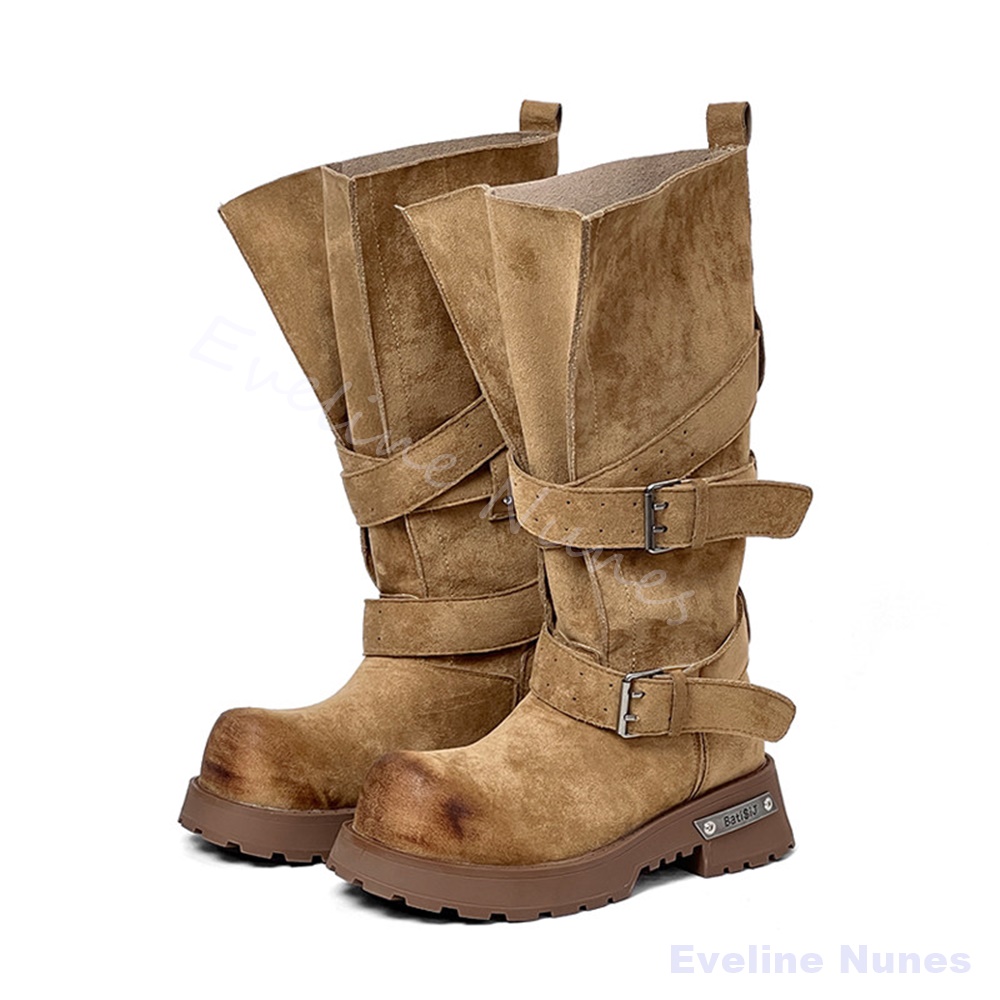 Weit geschnittene Stiefel mit  – Wide Fit Heels Bewertung und Preis